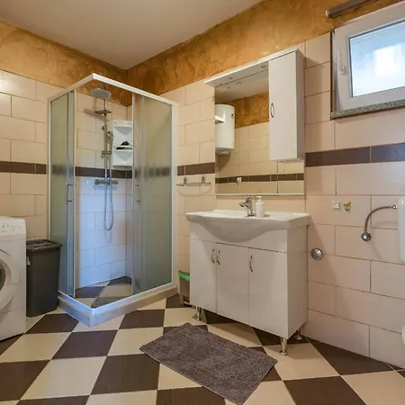 Vakantiehuis Leone Bibici